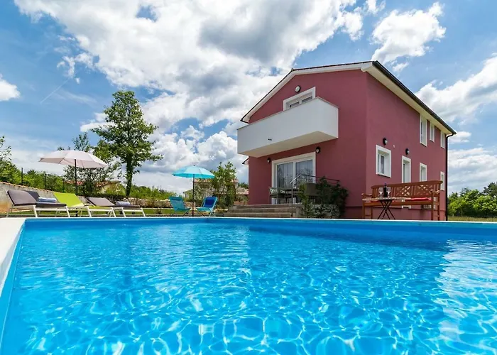Villa May Tinjan
